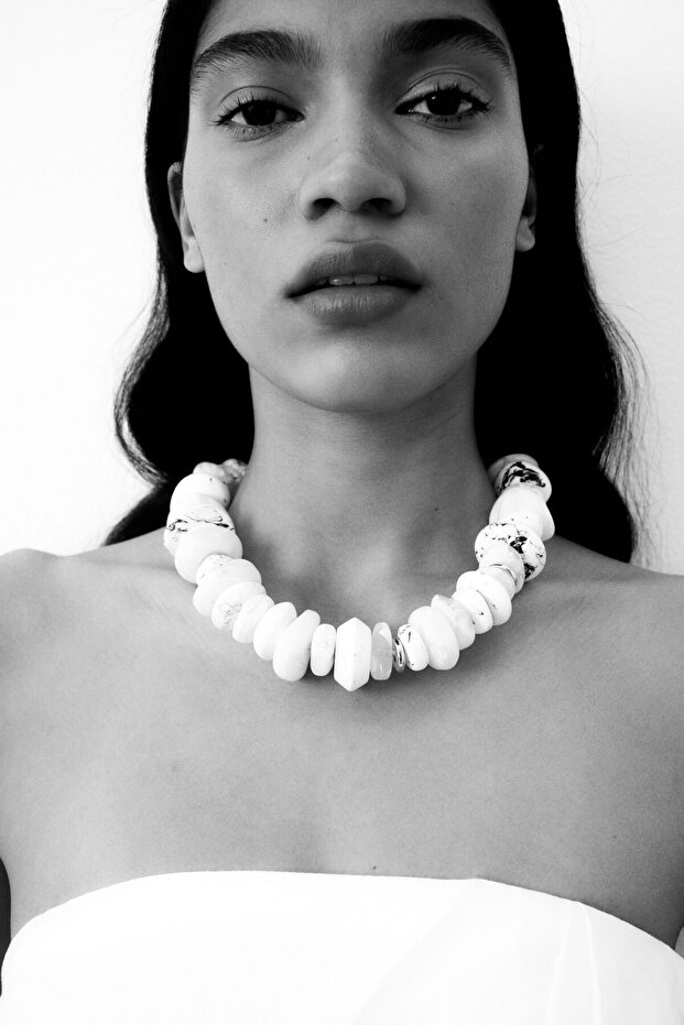 Taş Detaylı Kolye - 2