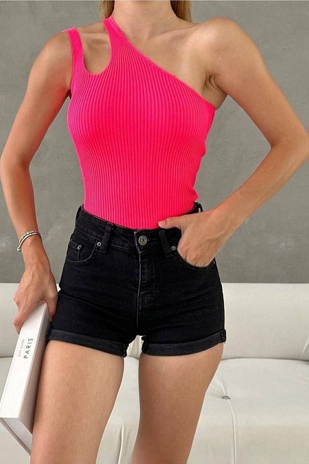 Tek Omuz Detaylı Ribana Dokulu Fuşya Triko Bluz 0300 - 6