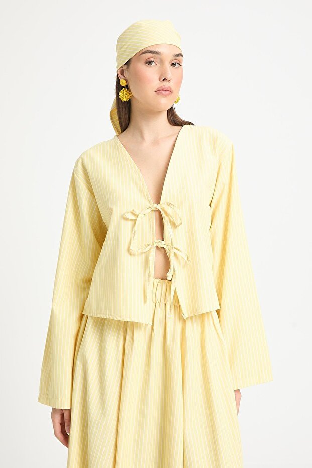 Yellow Striped Poplin Fabric Front Tie Blouse 29276
