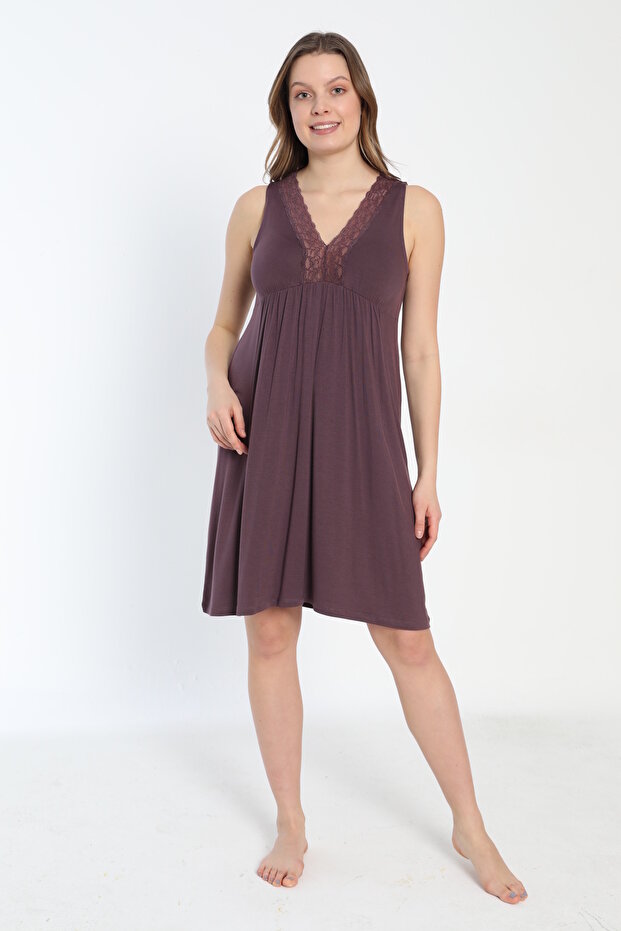 Lace-Detail Women's Nightgown 10644