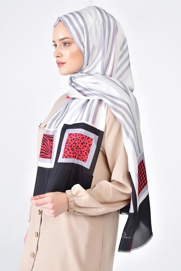 Kadın Kare Desenli %100 Saf Ipek Şal Siyah - 2