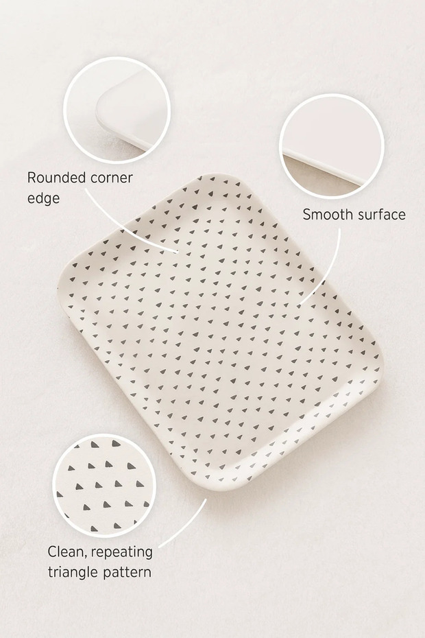 صينية تقديم بلاستيكية مستطيلة الشكل بنمط مثلث أسود صغير - قاعدة كريمية - 3