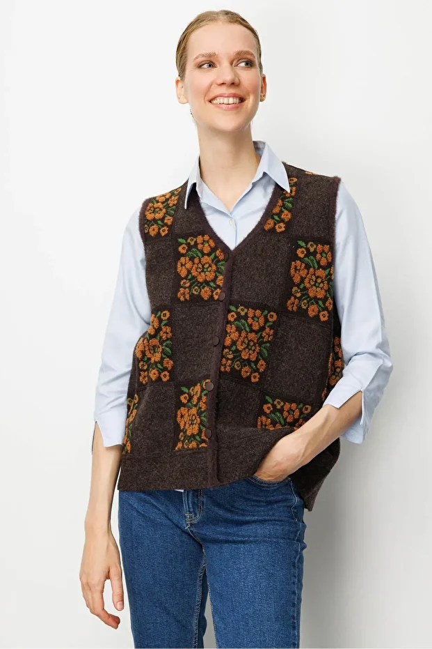 Kadın Pıtırcık Çiçekli Patchwork Keçe Yün Yelek K.Kahve_Tarçın - 1