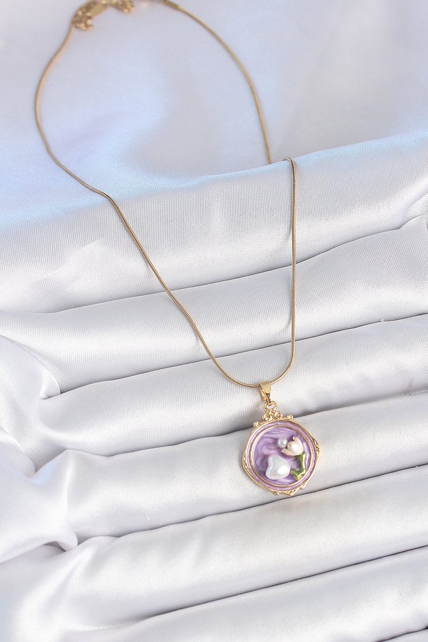 Golden Steel Chain Purple Enamel Pearl Flower Portrait Necklace for Elegant Woman