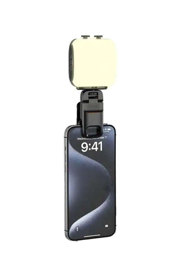 Lifestyle Clip-On Fill Light with 3 Color Temperatures