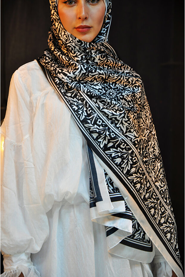 Hûnermend Pattern Janjan Silk Shawl - 2