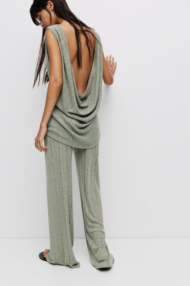 Delikli örgü top - 4