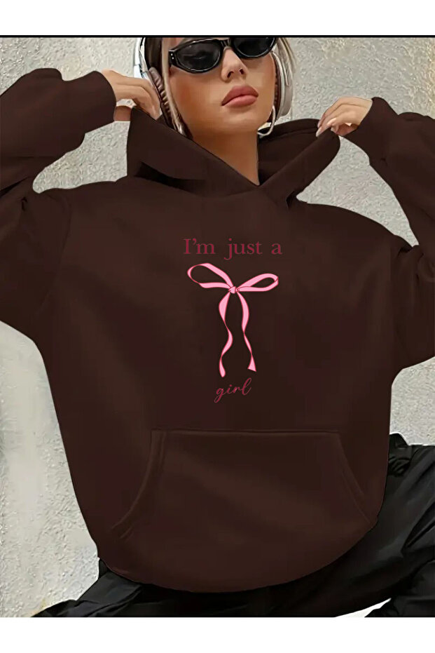 I'M Just Girl Detailed Sweatshirt