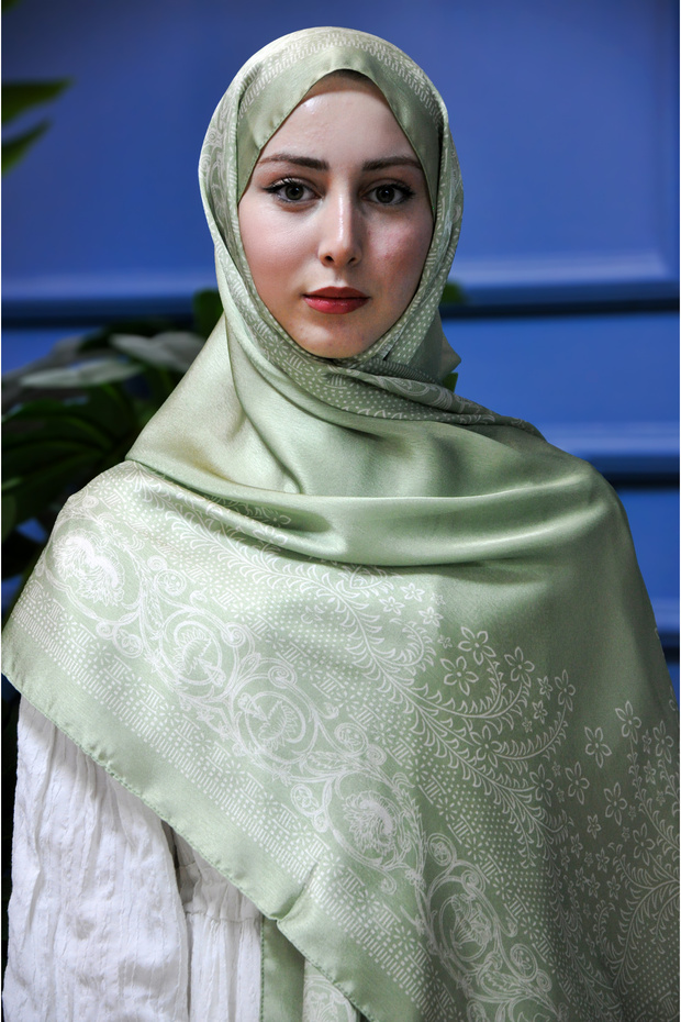 شال حرير بنمط Lâlezar Janjan - 2