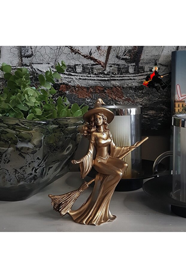 Süpürgeli Tatlı Cadı Biblo Altın 20cm - 5