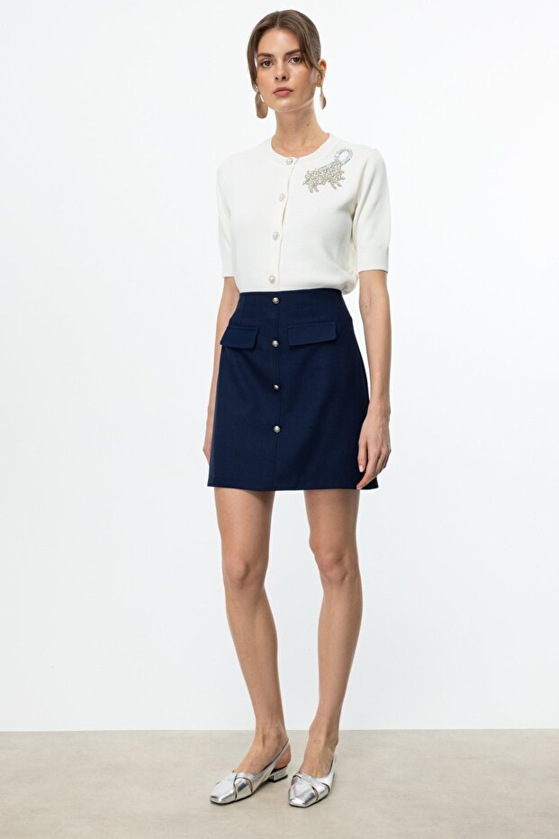 Süs Düğmeli Mini Etek - 1