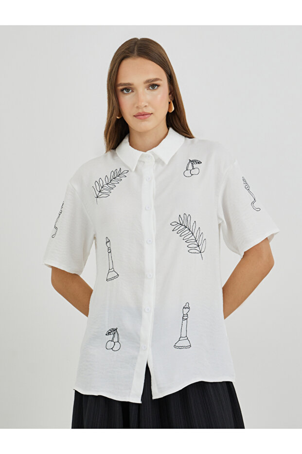 Embroidered Short Sleeve Spread Collar Shirt