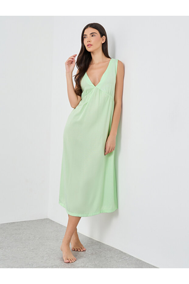 Textured V-Neck Sleeveless Nightdress