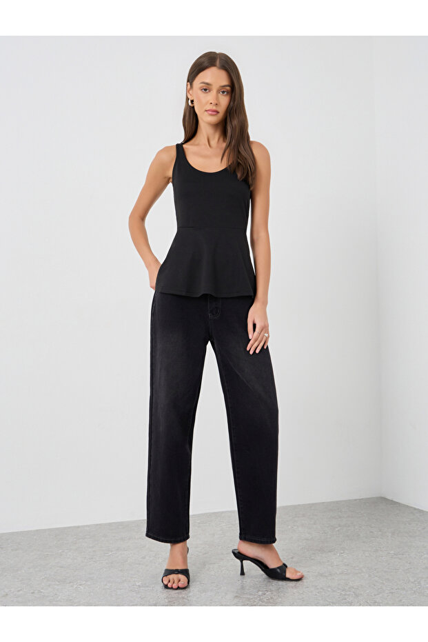 Solid Sleeveless Peplum Top - 2