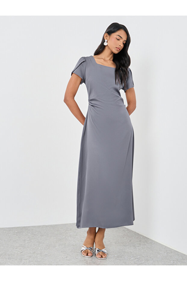 Solid Short Sleeve Square Neck Midi Dress