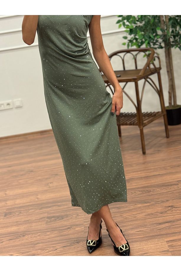 Taş Baskı Drape Detay Omuz Vatkalı Elbise - 3