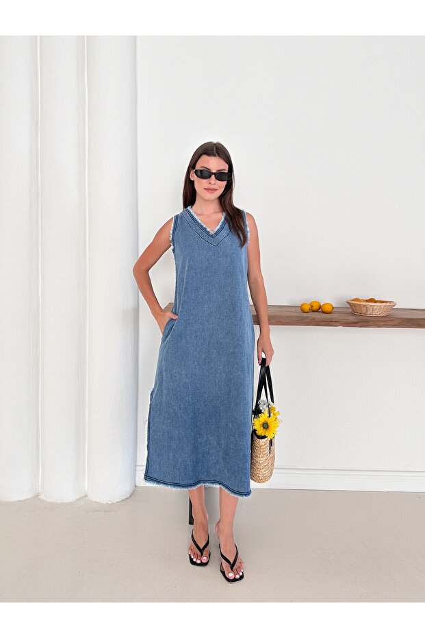 Dress Zero Sleeve Side Pocket Slit Denim Fabric