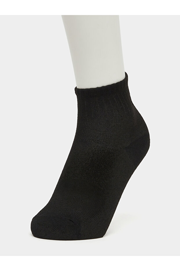 مجموعة من 5 جوارب دائرية سادة - 2