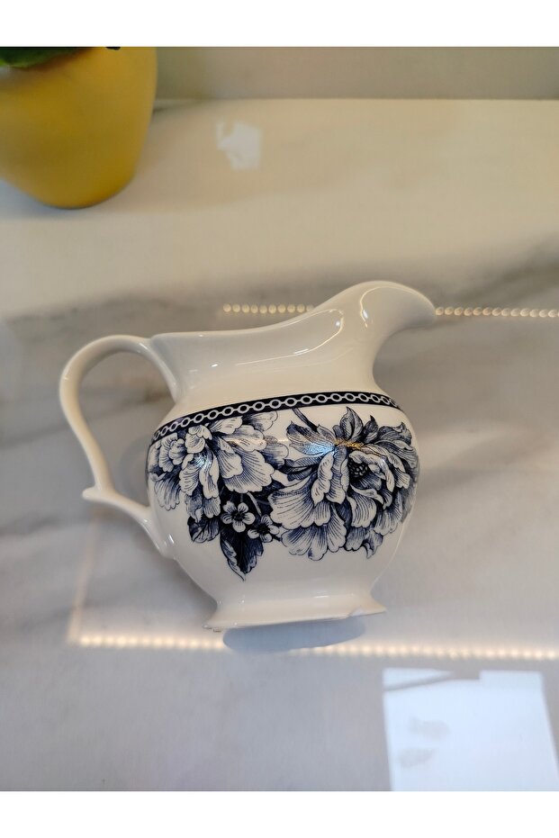 Adelaide Sütlük - 3