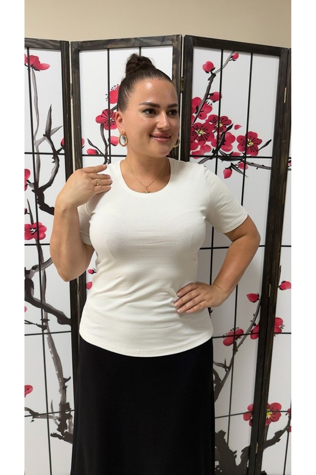 Women's Plus Size Crew Neck Cotton Knitted T-Shirt