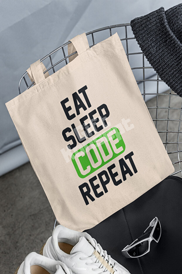 حقيبة هدية مطبوعة من القماش الخام العضوي من Eat Sleep Code Repeat 2