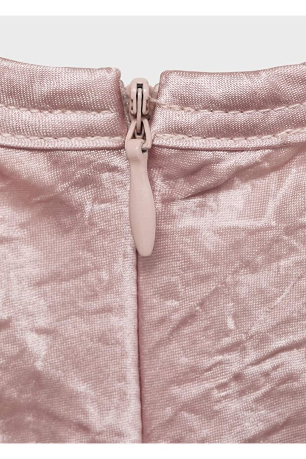 Kırışık efektli saten bluz - 6