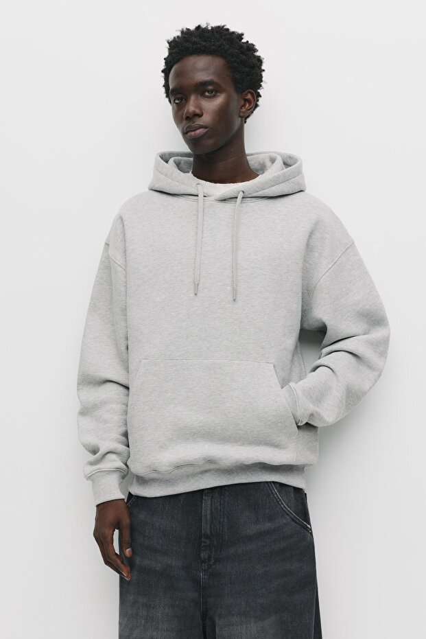 Basic kapüşonlu sweatshirt - 1