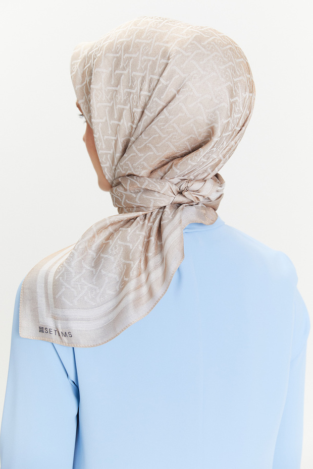 Çerçeveli Monogram Eşarp - 4