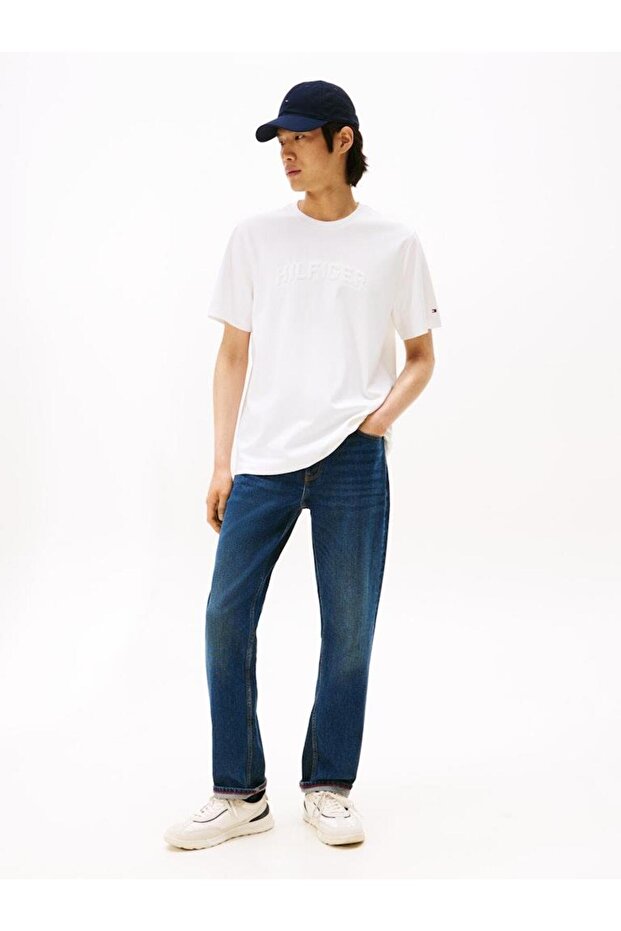 HILFIGER ARCH EMBOSSED TEE - 2