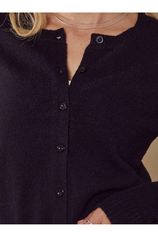 Kadın Basic Düğmeli Triko Hırka - 4