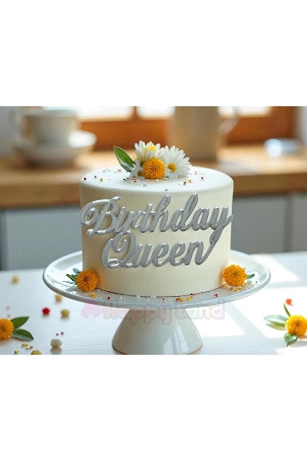 Birthday Queen Silver Cake Front Plexy Cake Writing Cake over Plexy Writing