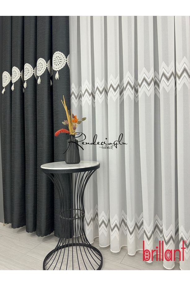 Tül Perde Brillant Marka Lorenzo Gri Şerit Zigzag Desen Lüx Örme Kumaş - 3