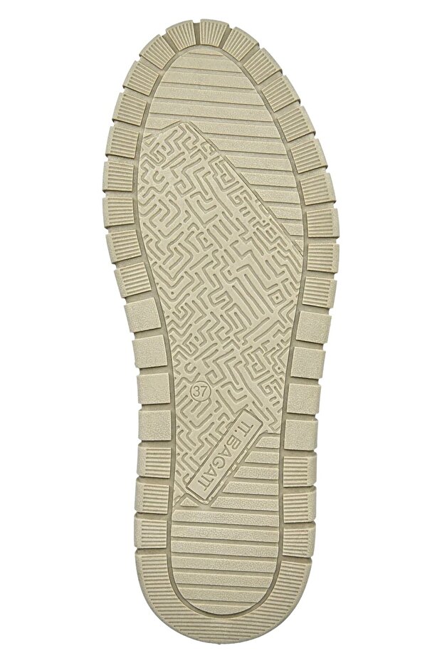 Sneaker - 7