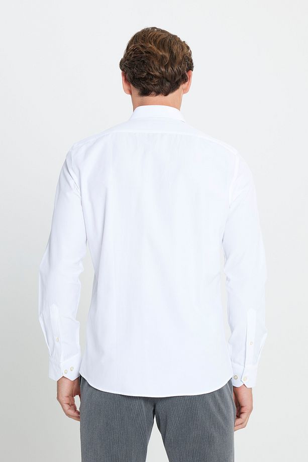 Erkek Beyaz Ütülemesi Kolay Non-Iron Pamuklu Slim Fit Dar Kesim Klasik Yaka Gömlek - 11