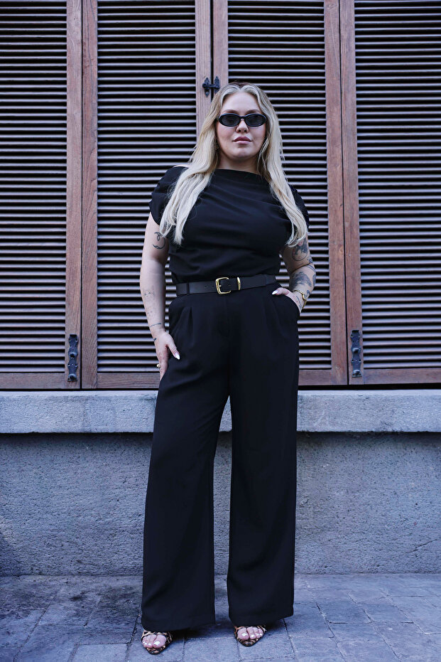 Černé dvojité plisované tkané kalhoty s vysokým pasem a širokými nohavicemi TBBSS25AR00021 - 1