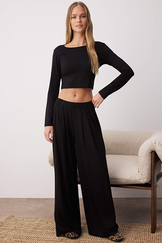 Siyah Viskon Örme Pijama Takımı TWOAW21AU0034 - 1