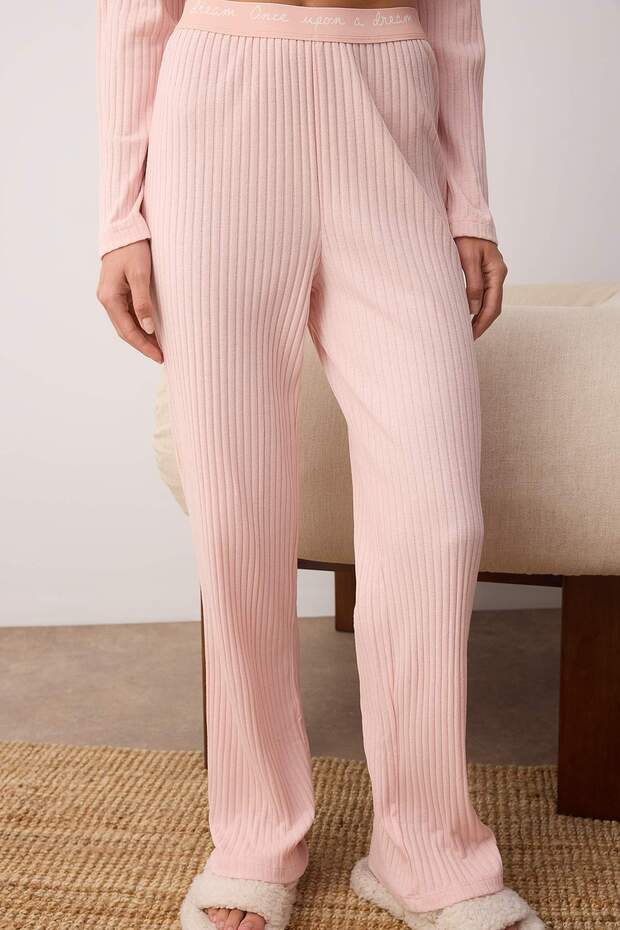 Pudra Pamuklu Slogan Lastik Detaylı Fitilli Örme Pijama Takımı THMAW21PT0269 - 3