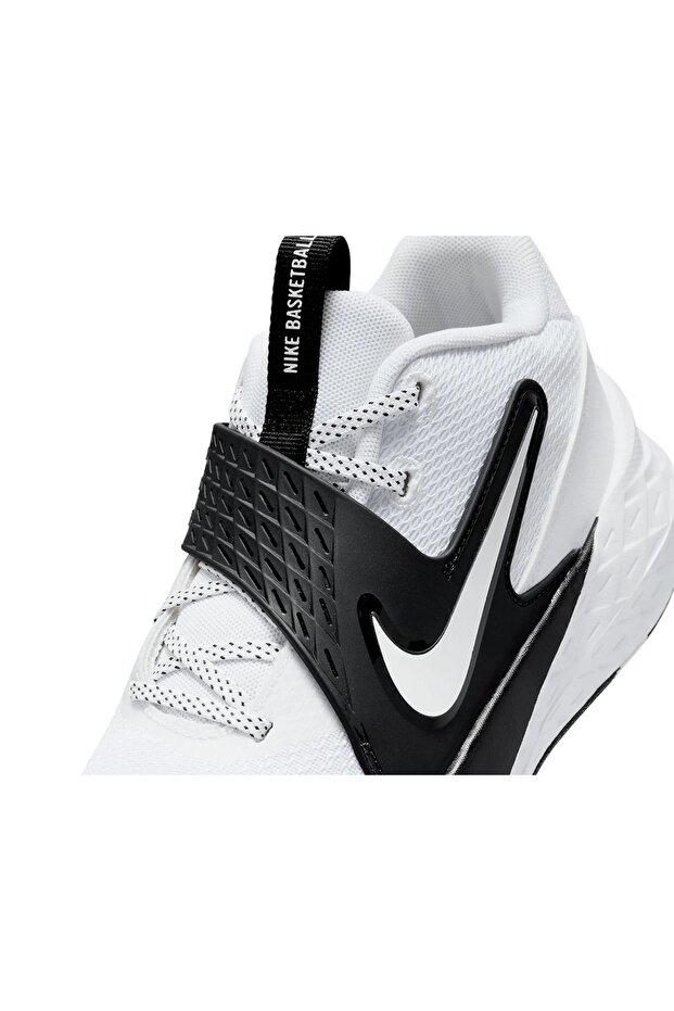 Team Hustle D 12 - 5