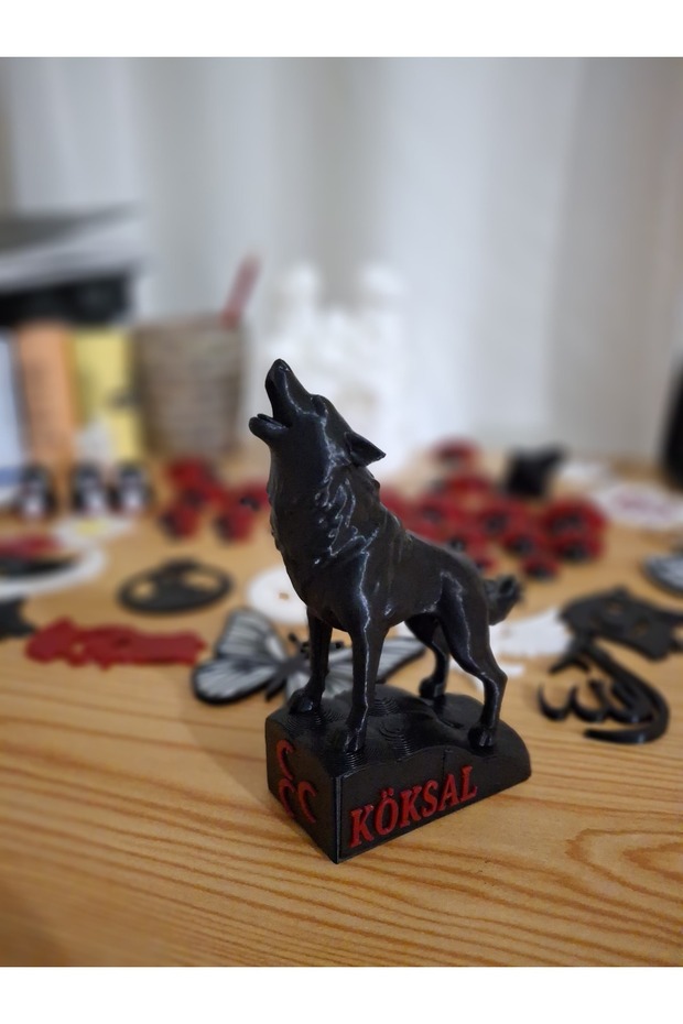 Uluyan Kurt Figürü - 1