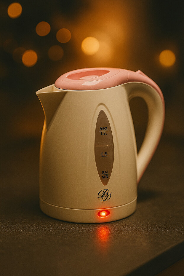 غلاية كهربائية من بي آند دي سعة 1.2 لتر - 5