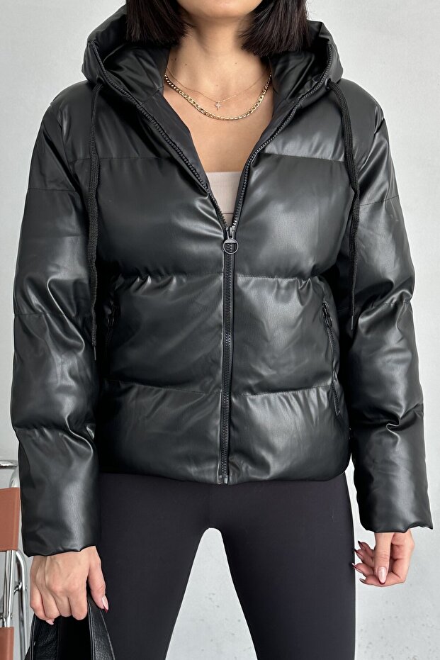Női fekete bőr kapucnis kabát - túlméretezett - 6
