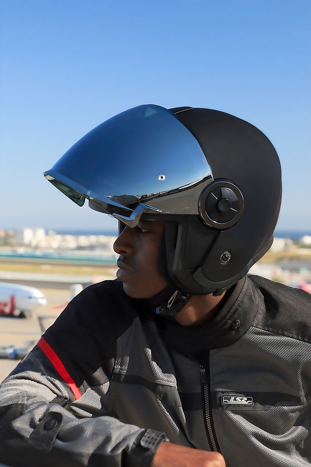 CLASSY MAT SİYAH KASK GRİ CAM - 1