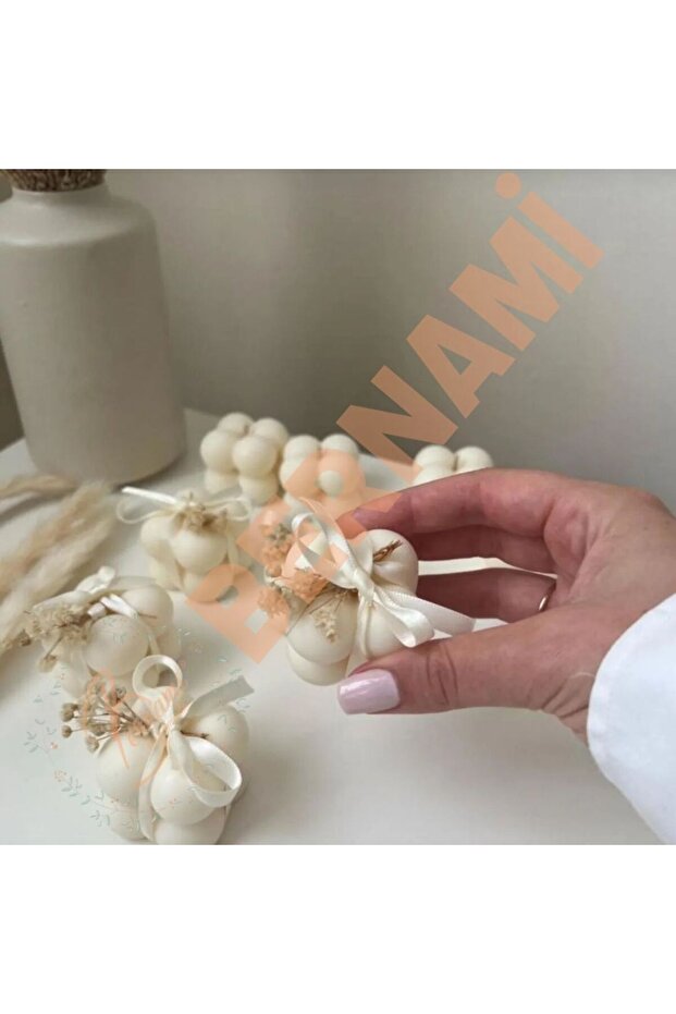 20 Single Candle Ribbon - Baby Gift Wedding Promise Engagement