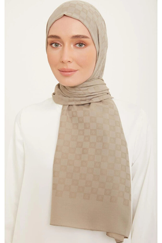 Trend P.Monogram Shawl 21009 Mink