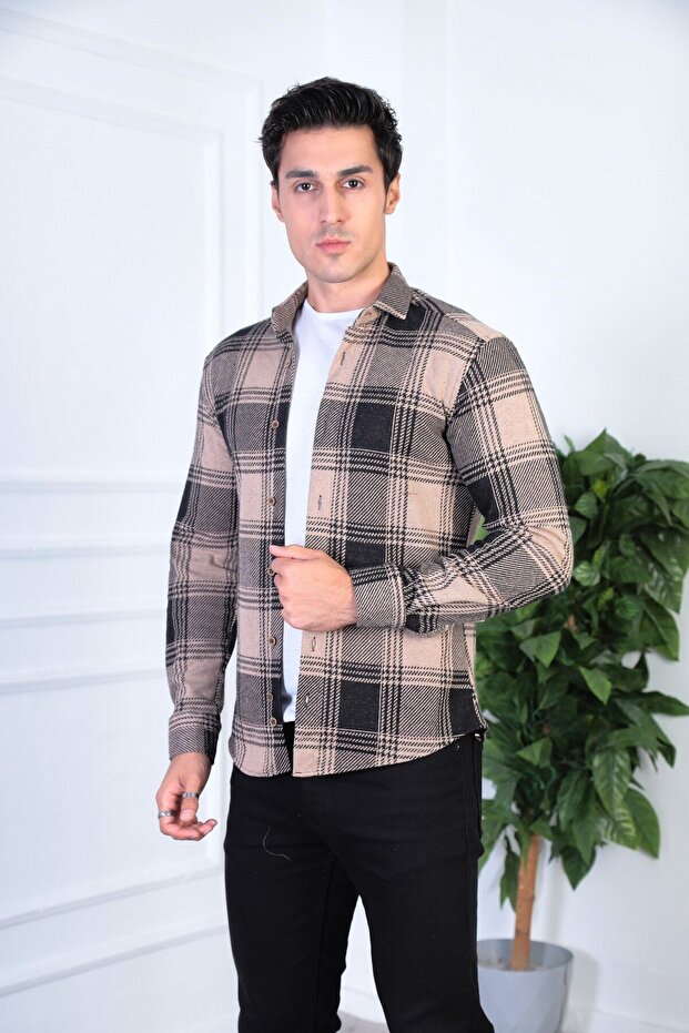 Slim Fit Knitted Men's Shirt, Flexible and Comfortable to Wear