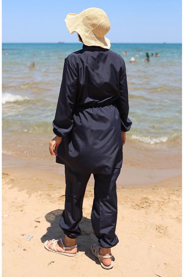 Granatowy, skromny kostium kąpielowy z zamkiem błyskawicznym - 9002-04 - 6