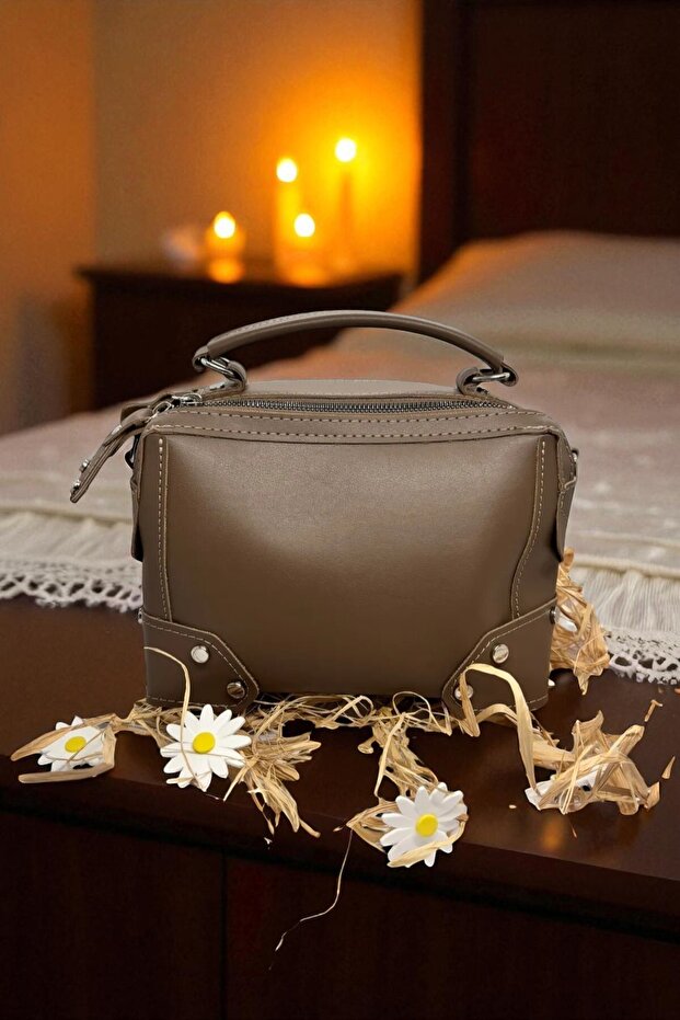 حقيبة يد وحقيبة يد موديل Troklu - 2