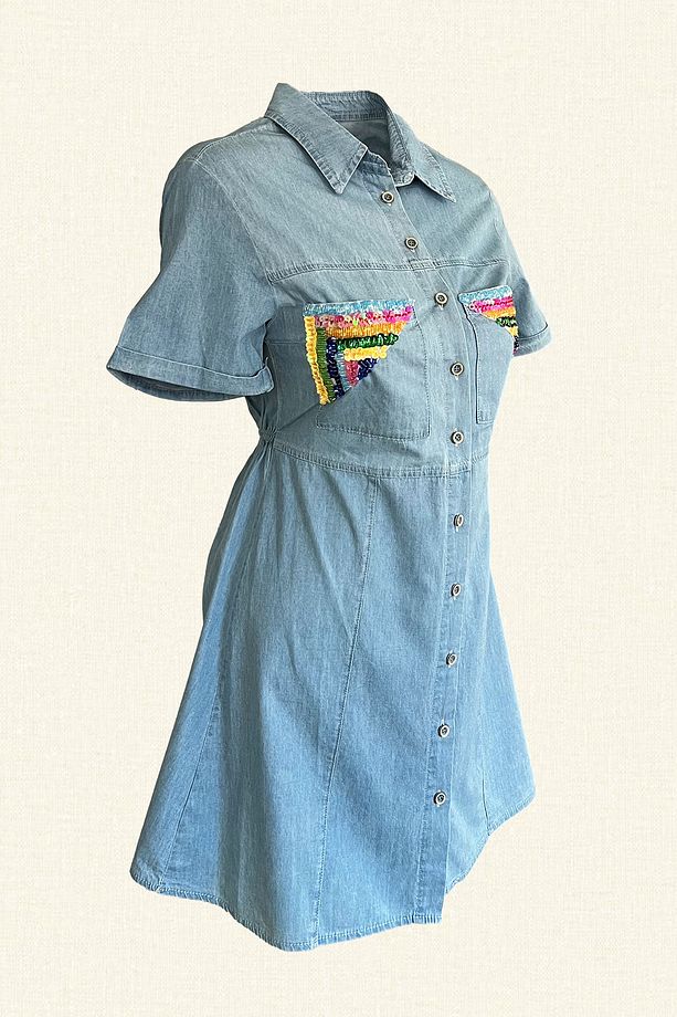 Renkli Üçgen İşlemeli Açık Renk Mini Jean Elbise - 3