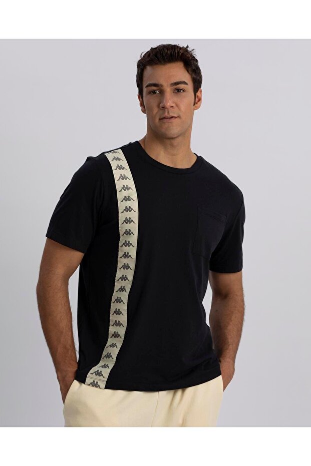 222 Banda Ecop Men's Black Regular Fit T-Shirt