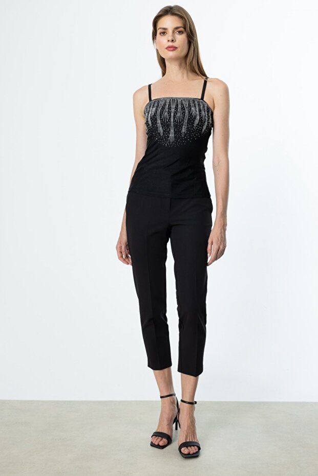 Taş İşlemeli Askılı Bluz - 2